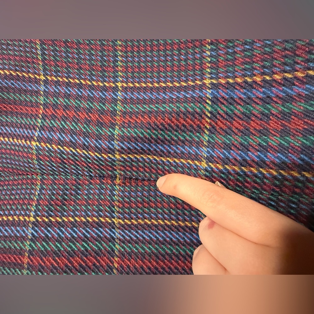 Plaid Double-Breasted Blazer - Picture 6 of 7